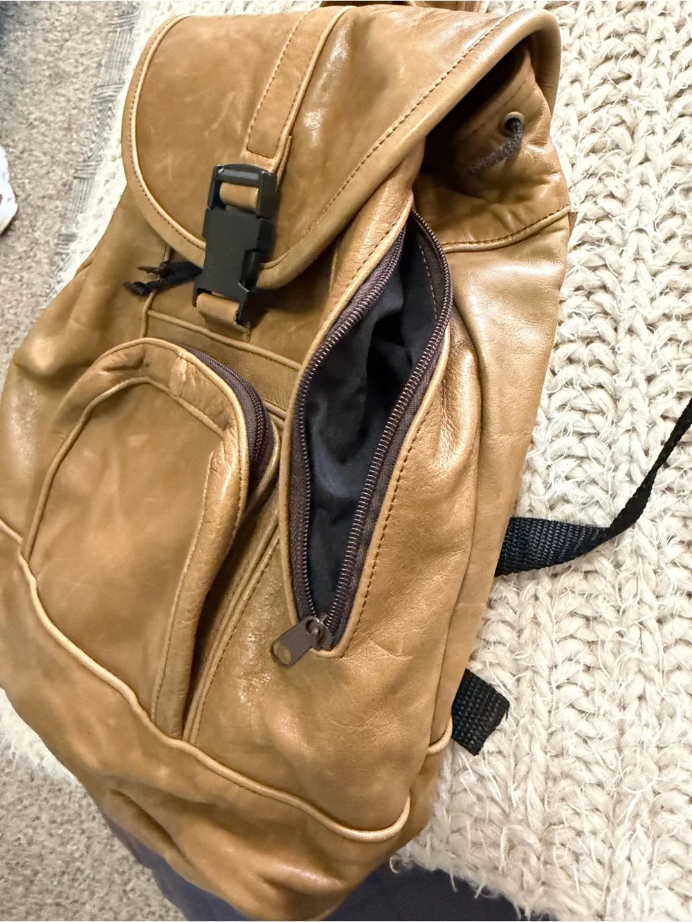 Tan Leather Backpack – Classic Everyday Bag